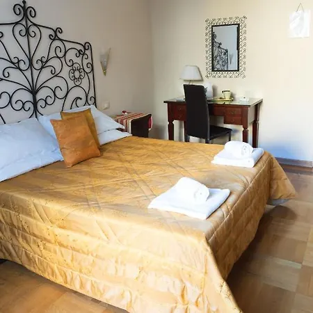 Relais Accademia Pensionat 2*