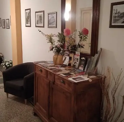 Relais Accademia Pensión 4*